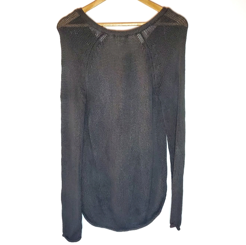 H&M Basic Knit Sweater Size Small - Picture 3 of 3